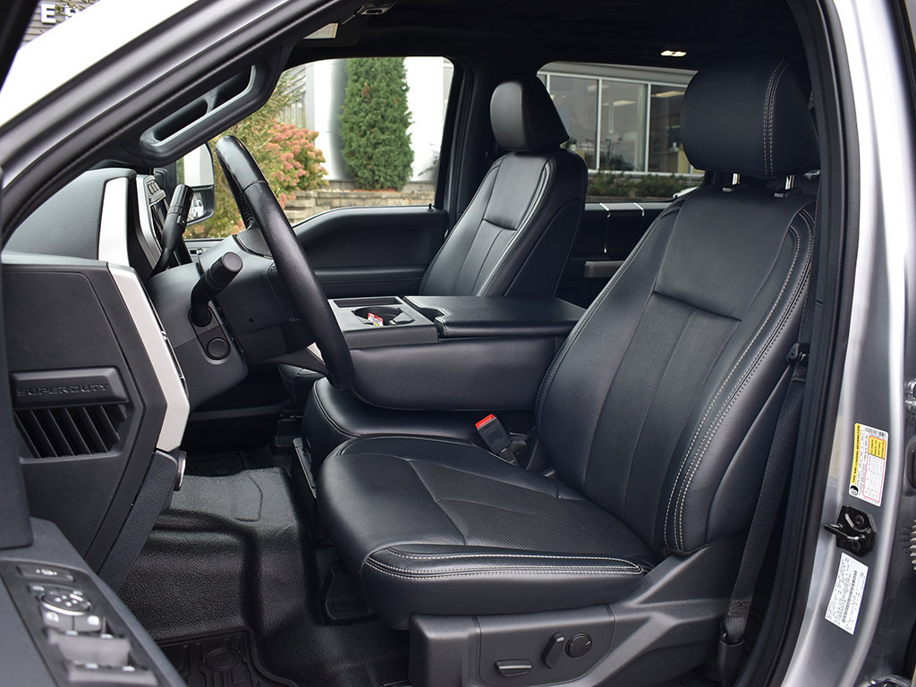 Used 2022 Ford F350 Lariat w/ Lariat Ultimate Package AWD/4WD image 5