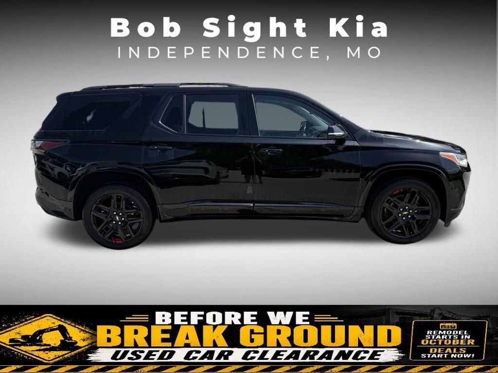 Used 2020 Chevrolet Traverse Premier w/ Redline Edition FWD image 10