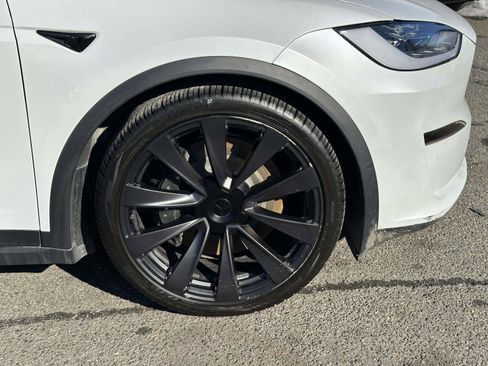 Used 2023 Tesla Model X AWD/4WD image 8
