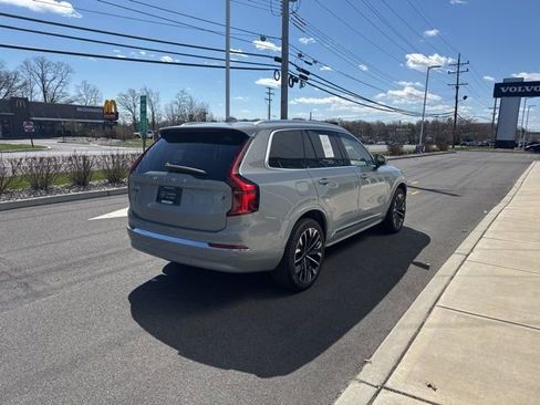 Certified 2025 Volvo XC90 B6 Plus image 5