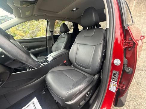 Used 2025 Hyundai Tucson SEL AWD/4WD image 14