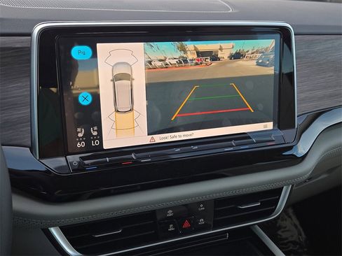 Certified 2025 Volkswagen Atlas SEL image 21