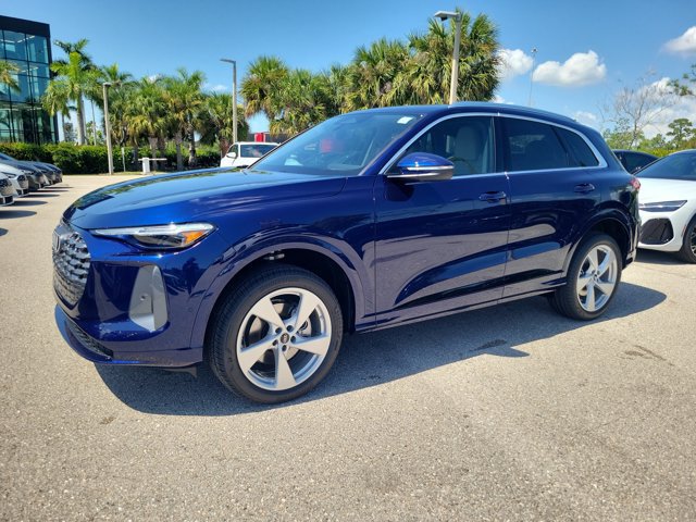 New 2026 Audi Q5 Premium Plus AWD/4WD image 3