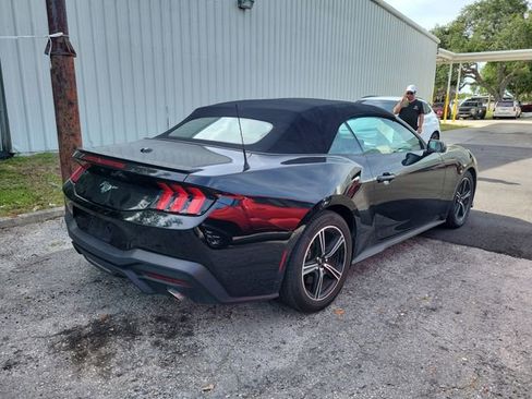 Used 2024 Ford Mustang Premium RWD image 4