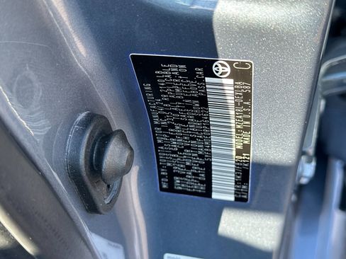 Used 2024 Toyota Corolla LE image 26