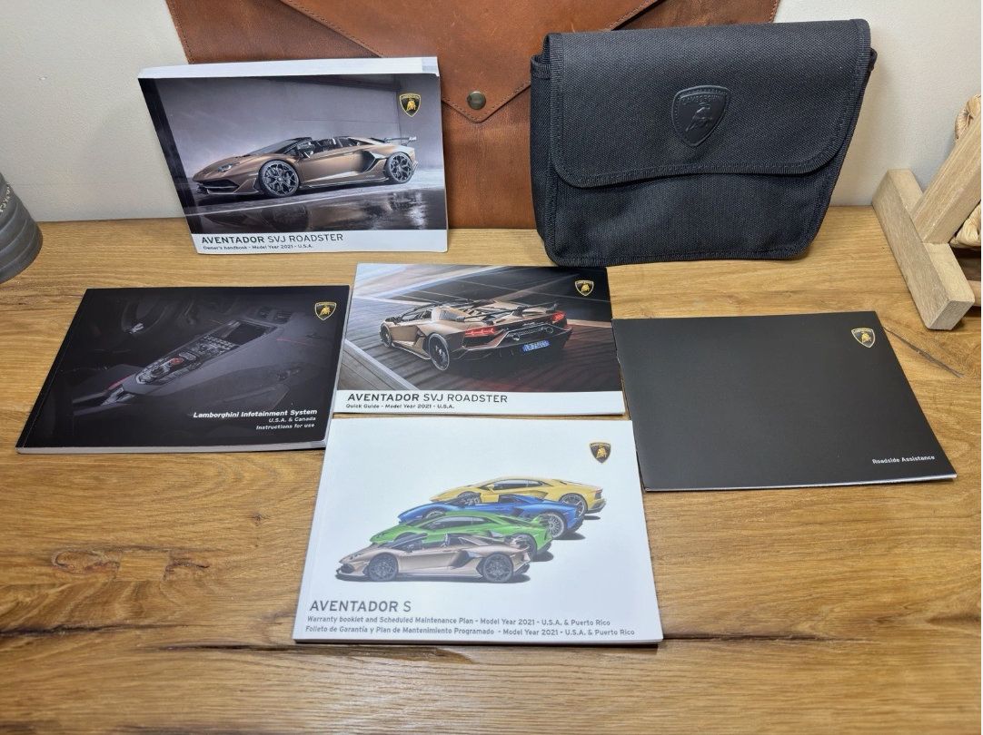 Used 2021 Lamborghini Aventador SVJ AWD/4WD image 99
