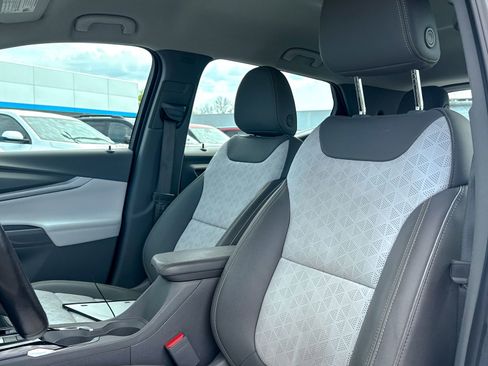 Certified 2023 Chevrolet Bolt EUV Premier FWD image 19