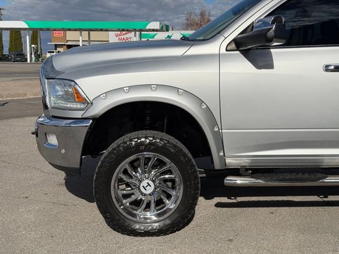 Used 2018 RAM 3500 Laramie Longhorn w/ Convenience Group image 12