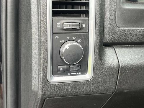 Used 2024 RAM 1500 Classic SLT AWD/4WD image 26