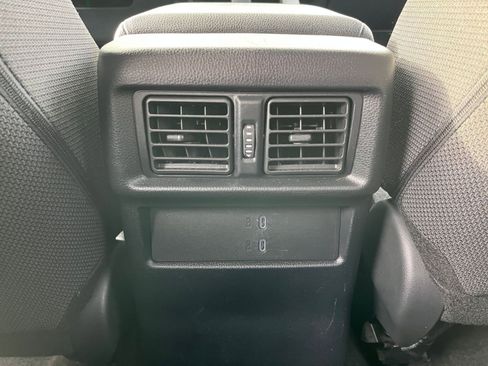 Used 2025 Toyota 4Runner SR5 image 25