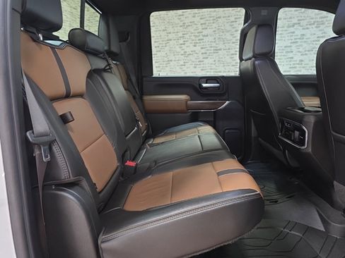 Used 2021 Chevrolet Silverado 3500 High Country w/ Z71 Off-Road Package image 18