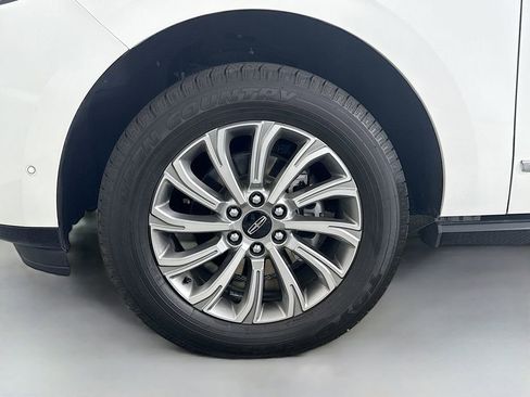 Used 2024 Lincoln Navigator Premiere image 31