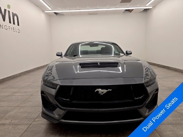 New 2026 Ford Mustang GT Premium w/ GT Performance Package RWD image 7