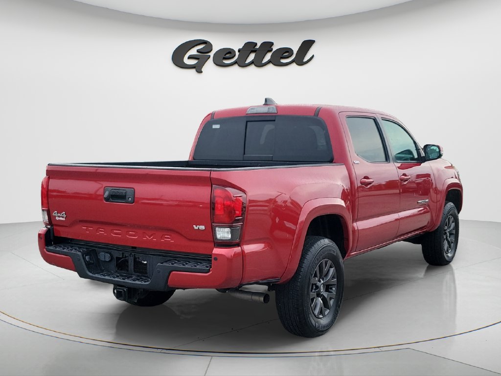 Certified 2023 Toyota Tacoma SR5 AWD/4WD image 5