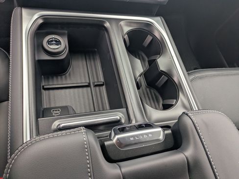 New 2026 Ford Expedition Max Platinum w/ Stealth Performance Package image 19