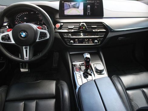 Certified 2023 BMW M5 image 14
