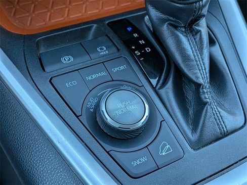 Used 2019 Toyota RAV4 Adventure image 22