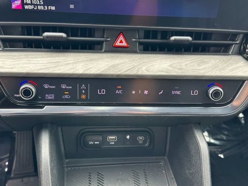 Used 2023 Kia Sportage X-Line w/ X-Line Premium Package AWD/4WD image 29