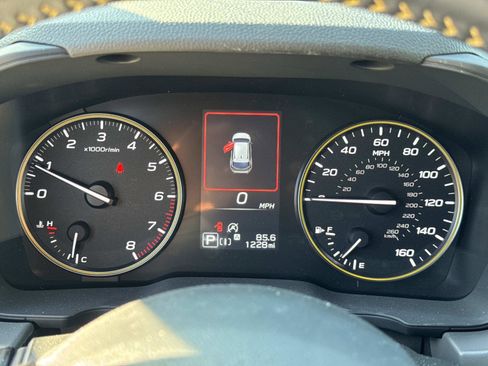 Certified 2025 Subaru Crosstrek 2.5i Sport w/ Crosstrek Mirror Package image 23