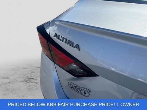 Certified 2023 Nissan Altima 2.5 SR image 5