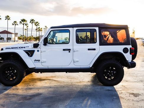 Used 2023 Jeep Wrangler Unlimited Rubicon 4xe image 14