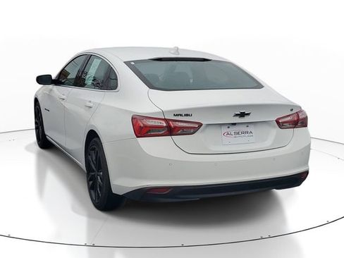 Used 2024 Chevrolet Malibu LT w/ Sport Edition FWD image 3