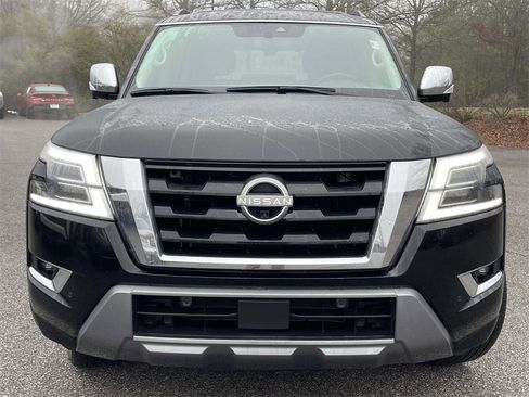 Used 2022 Nissan Armada Platinum w/ Captain's Chairs Package image 8
