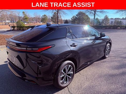 Certified 2023 Lexus RZ 450e Premium image 8