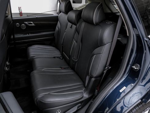 Used 2024 Genesis GV80 3.5T w/ Advanced Package image 41