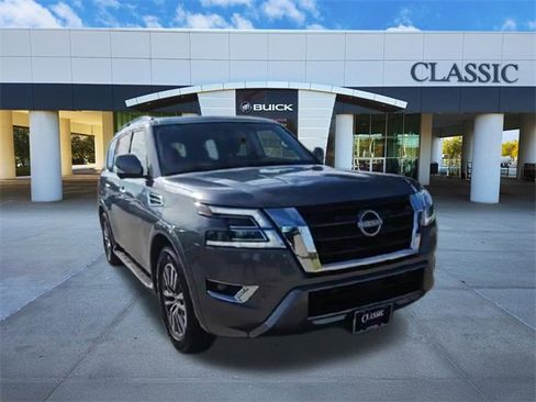 Used 2023 Nissan Armada SL image 2