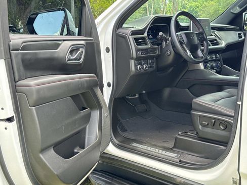 Used 2023 Chevrolet Tahoe RST w/ Luxury Package AWD/4WD image 13
