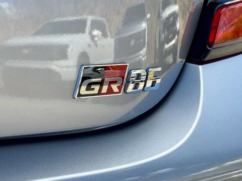 Used 2024 Toyota GR86 RWD image 16
