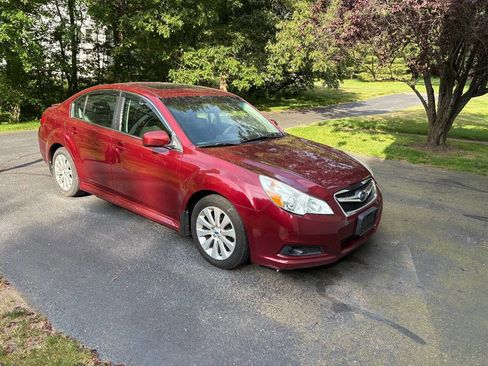 Used 2012 Subaru Legacy 2.5i Limited AWD/4WD image 1