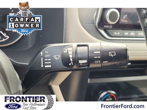 Used 2025 Nissan Rogue SV image 20