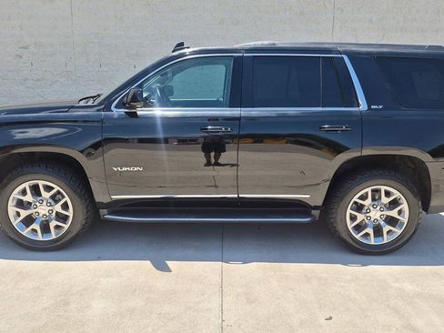 Used 2015 GMC Yukon SLT w/ Open Road Package AWD/4WD image 4
