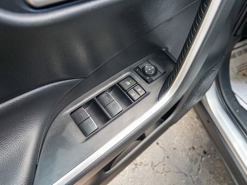 Used 2024 Toyota RAV4 XLE FWD image 16