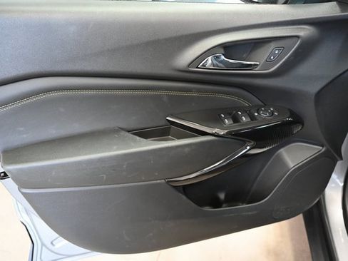 Used 2024 Chevrolet Trax LT w/ Driver Confidence Package image 23