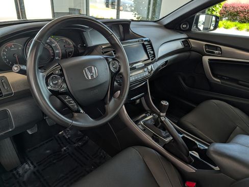 Used 2016 Honda Accord EX-L image 12