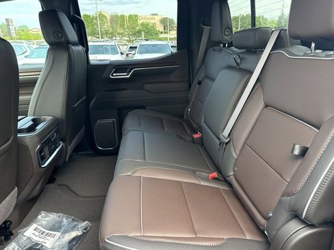 New 2026 GMC Sierra 1500 Denali w/ Technology Package AWD/4WD image 6