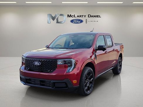 New 2026 Ford Maverick Lariat w/ Black Appearance Package AWD/4WD image 2