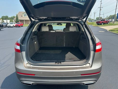 Used 2018 Lincoln MKX Reserve w/ Lincoln MKX Climate Package AWD/4WD image 8