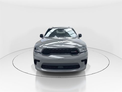 Used 2024 Dodge Durango GT image 3