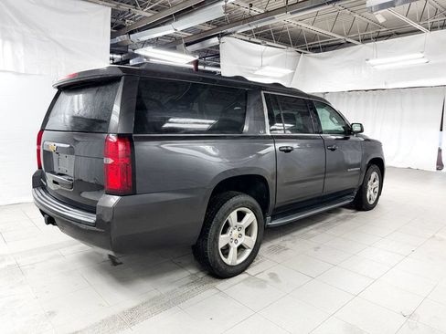 Used 2017 Chevrolet Suburban LT AWD/4WD image 6