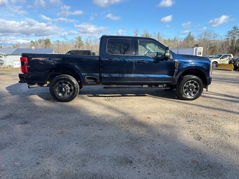 Used 2024 Ford F350 Lariat w/ Sport Appearance Package image 9