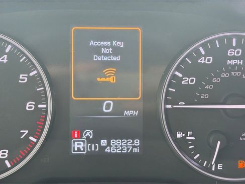 Used 2024 Subaru Crosstrek 2.0i Premium w/ Crosstrek Mirror Package AWD/4WD image 18
