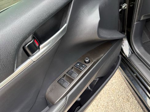 Used 2021 Toyota Camry XSE w/ Carpet Mat Package (TMS) AWD/4WD image 13