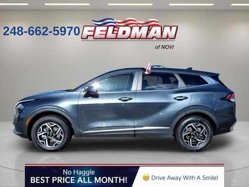Used 2024 Kia Sportage LX AWD/4WD image 2