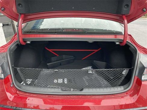 New 2025 Hyundai Elantra N image 13