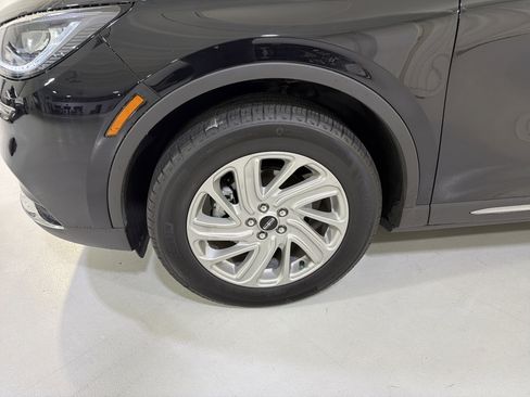 Used 2022 Lincoln Corsair FWD image 13