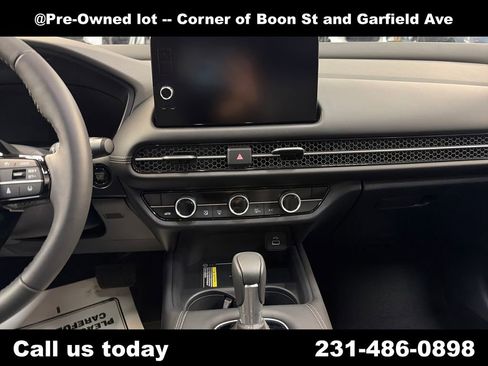 Used 2024 Honda HR-V EX-L image 18
